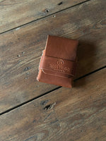 Load image into Gallery viewer, The Bushmead Minimalist Full Grain Leather Wallet
