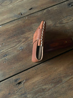Load image into Gallery viewer, The Bushmead Minimalist Full Grain Leather Wallet
